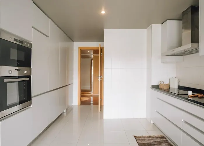 شقة Ascou - 3 Bedrooms In Parque Nacoes *