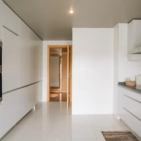 아파트 Ascou - 3 Bedrooms In Parque Nacoes *