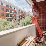 Ascou - 3 Bedrooms In Parque Nacoes * Lizbona